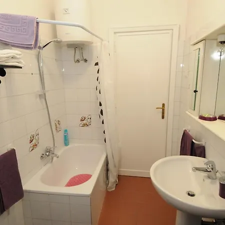 Laura's Vatican Apartman
